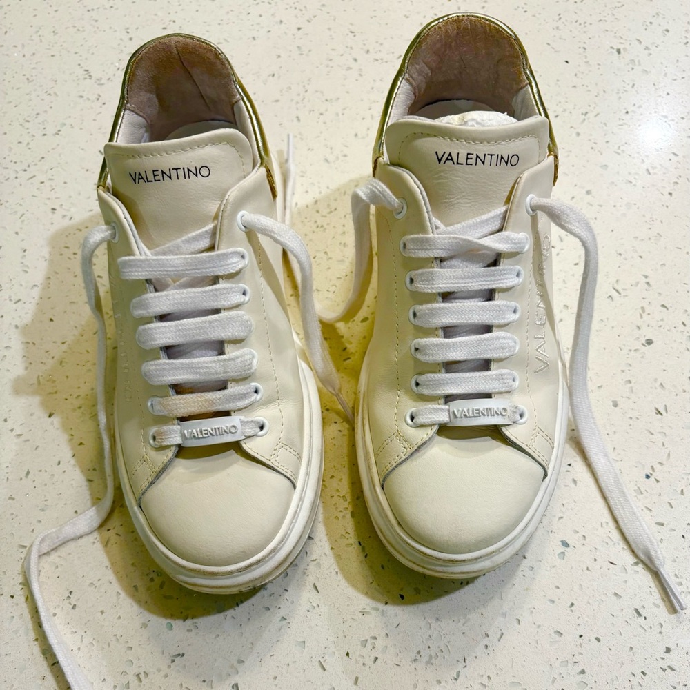 Valentino original Cream Leather Low-Top Sneakers with Gold Heel